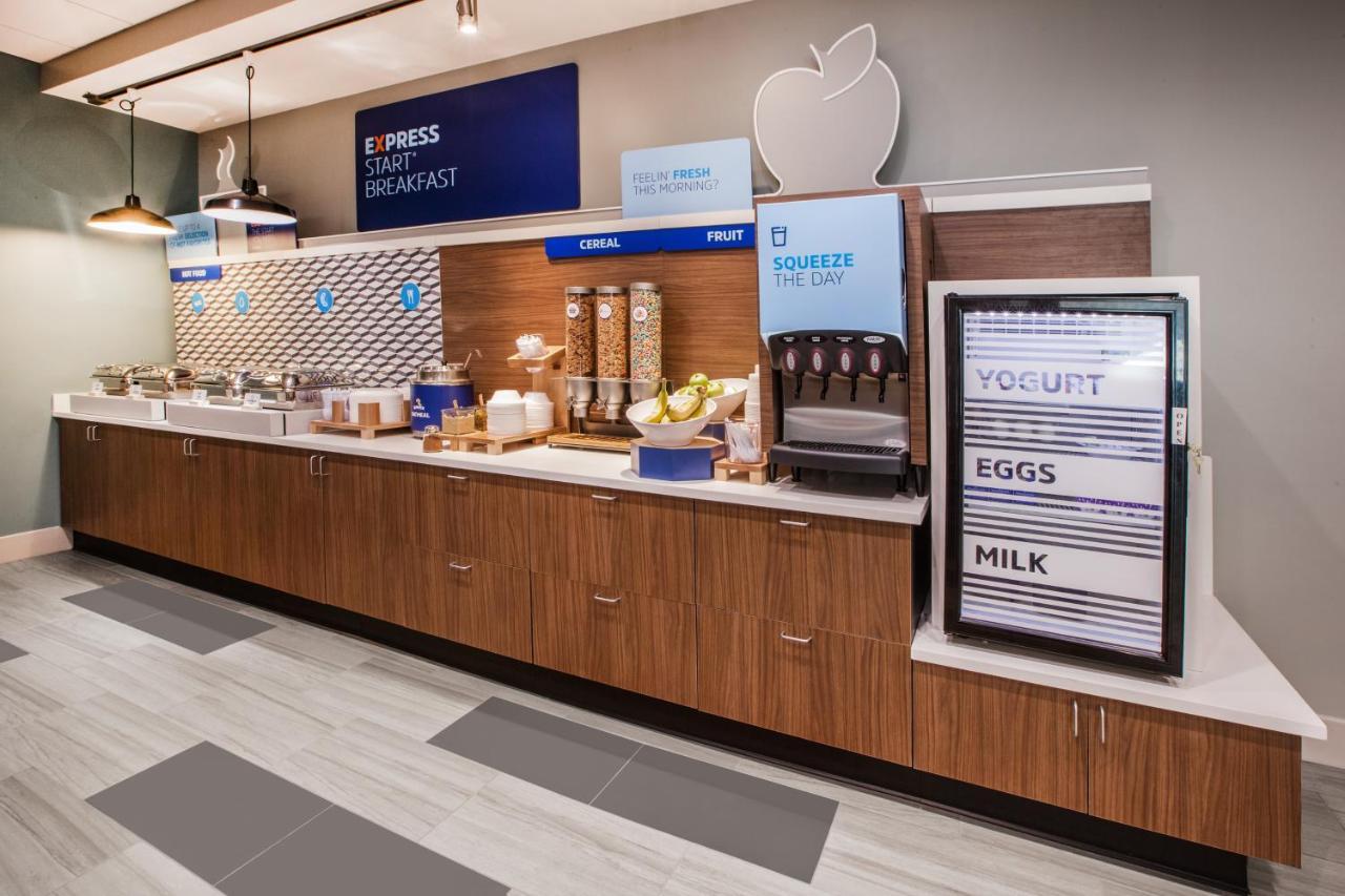 Holiday Inn Express & Suites - Yuba City - Marysville, An Ihg Hotel Eksteriør bilde